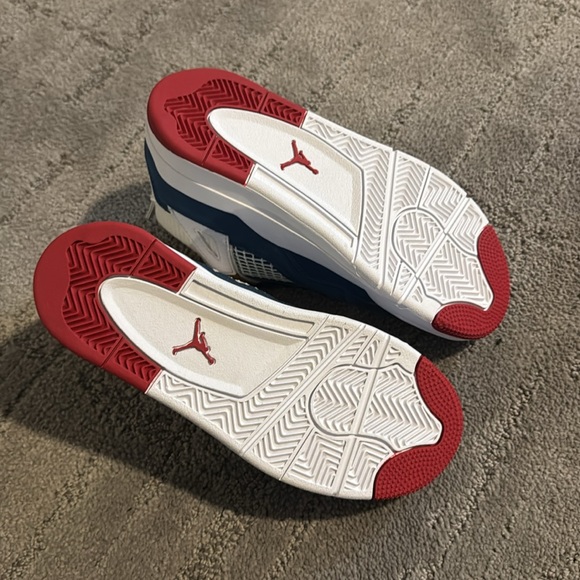 Jordan 4 Retro (PS) - Picture 3 of 6